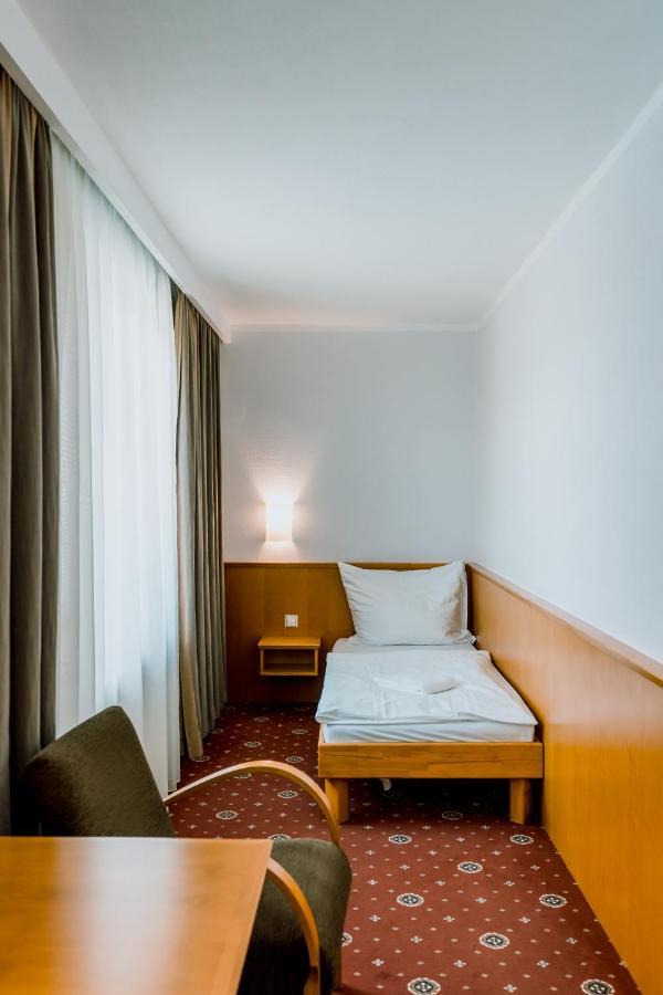 Pracharna Park Hotel Olomouc Eksteriør billede